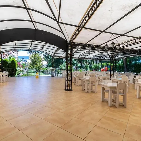 Hotel Riva 3*