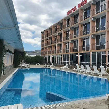 Riva ホテル 3*