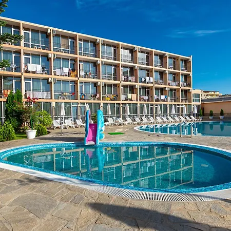 Riva 3* Napospart