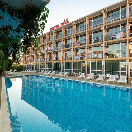 Riva Szálloda 3*