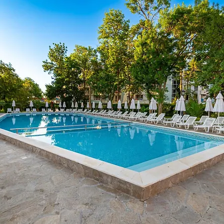 Хотел рива - ол инклузив 3*