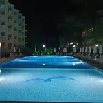 호텔 Riva 3*